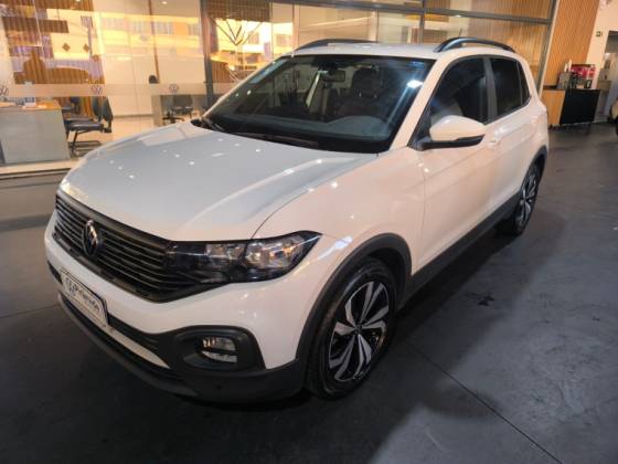 VOLKSWAGEN T-CROSS 1.0 200 TSI TOTAL FLEX AUTOMÁTICO VOLKSWAGEN T-CROSS 1.0 200 TSI TOTAL FLEX AUTOMÁTICO